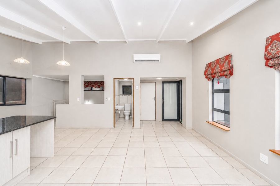 3 Bedroom Property for Sale in Magalies Golf Estate North West